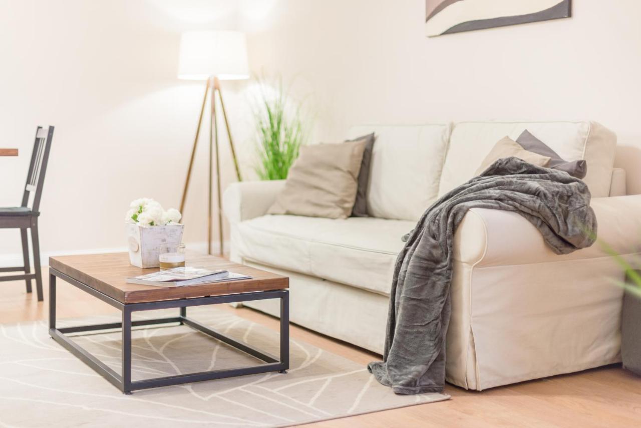 Appartamento Downtown Heart 3 Bdr, 2 Bath, A/C Budapest Esterno foto
